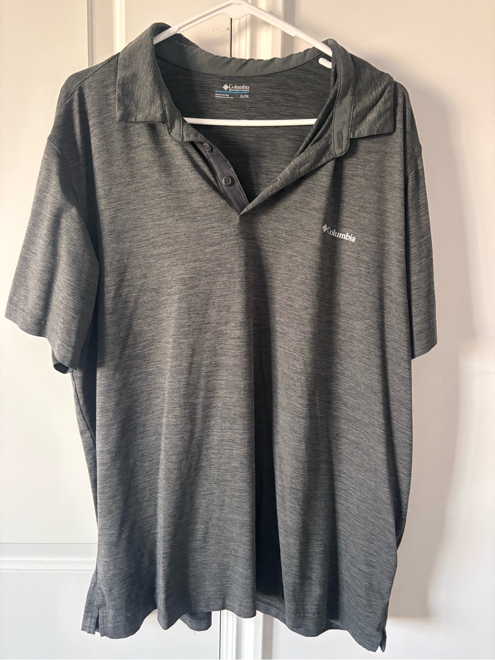 Columbia Men’s Short Sleeve Polo - Charcoal Gray